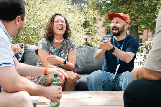 Der Alternativtext wird in Kürze eingefügt