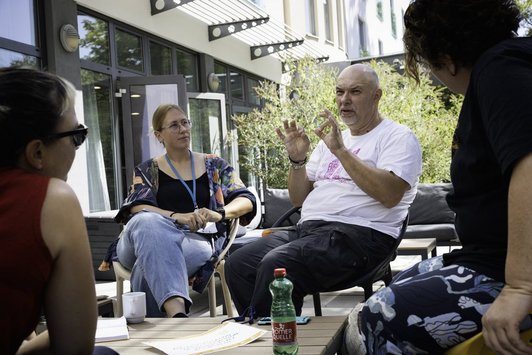 Der Alternativtext wird in Kürze eingefügt