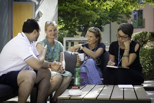 Der Alternativtext wird in Kürze eingefügt
