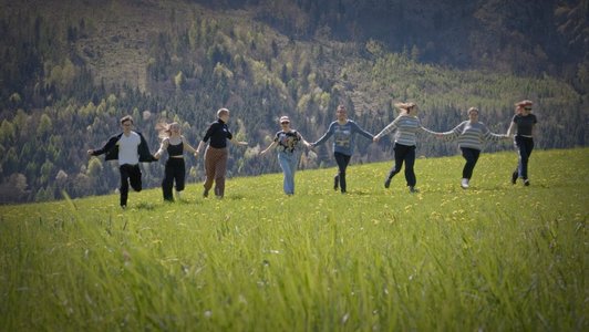 Der Alternativtext wird in Kürze eingefügt