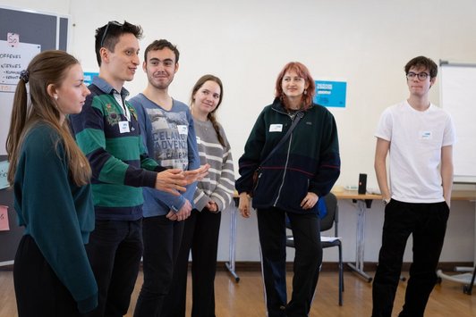 Der Alternativtext wird in Kürze eingefügt